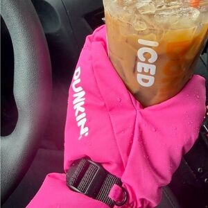Dunkin' Pink Women's Mitten💕